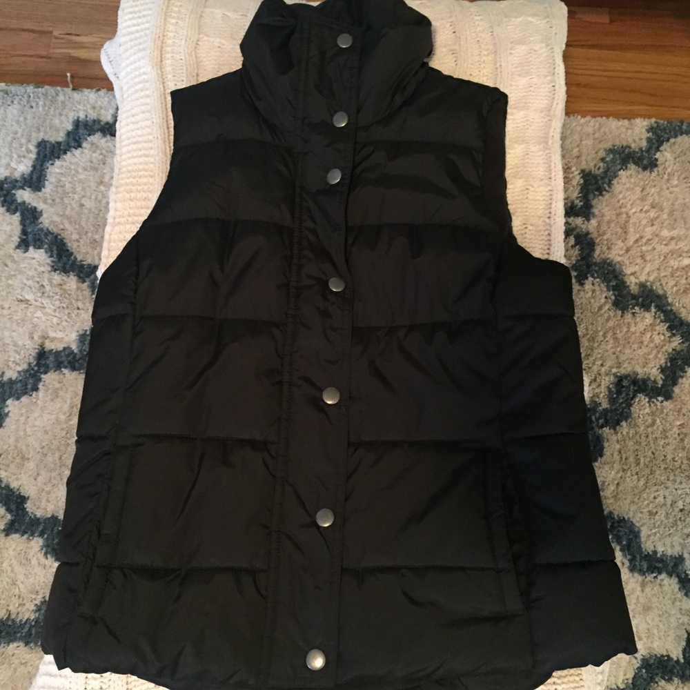 Old Navy Black vest